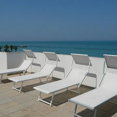 Narcisi Hotel 3*