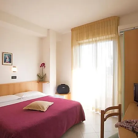 Hotel Narcisi 3*